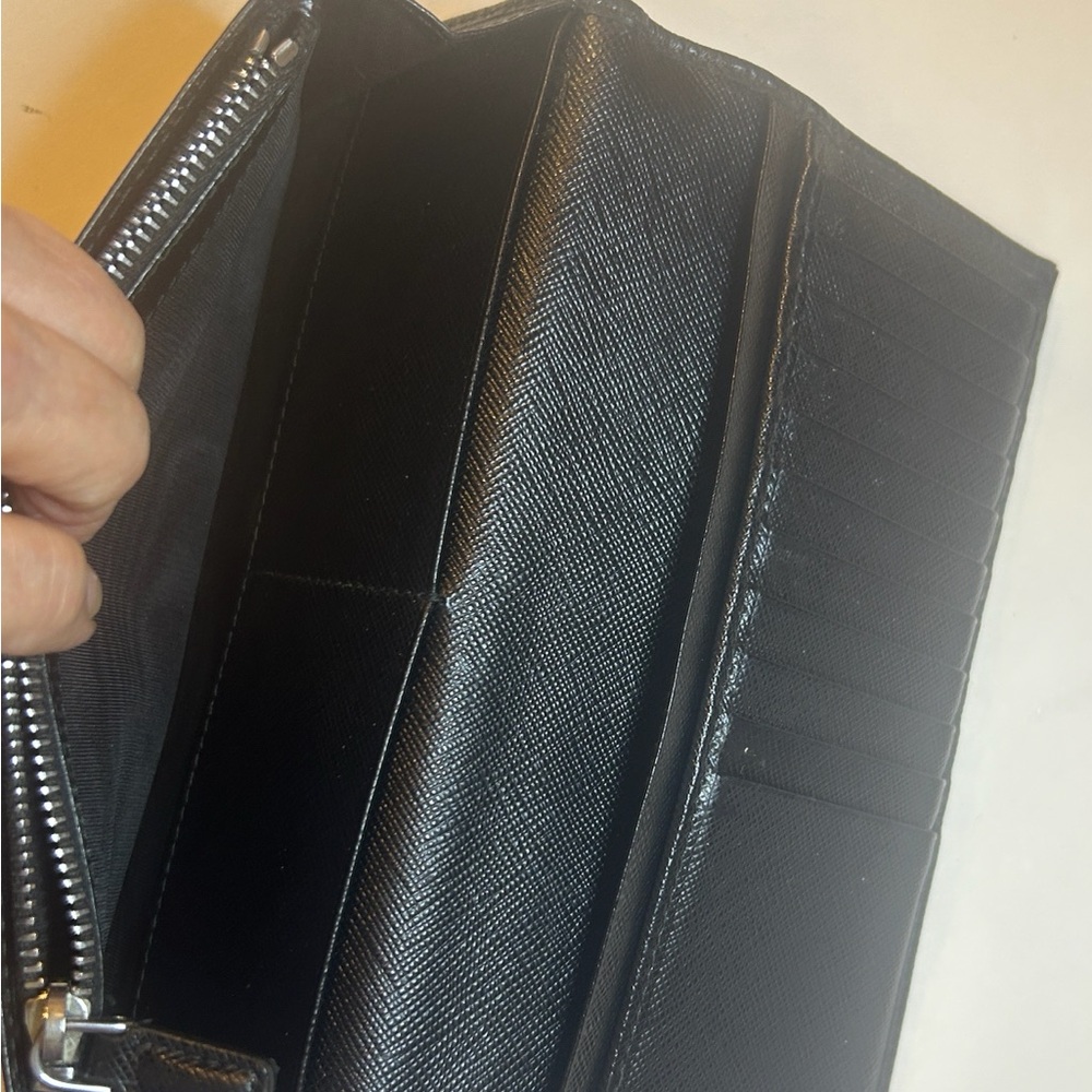 Prada Black Saffiano Bifold Leather Long Wallet Authentic Made in Italy - Picture 10 of 10